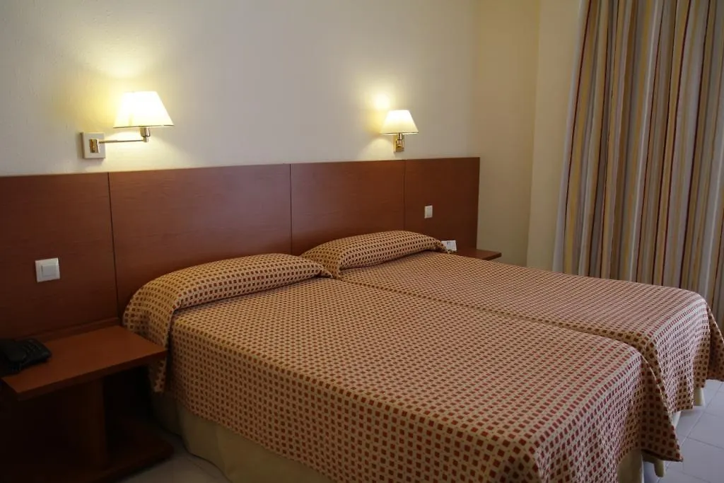 Hotel Mediterraneo Roses 3*,  Spain