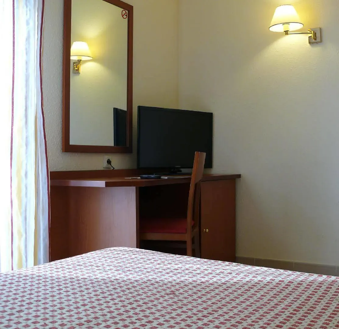 רוזס Hotel Mediterraneo