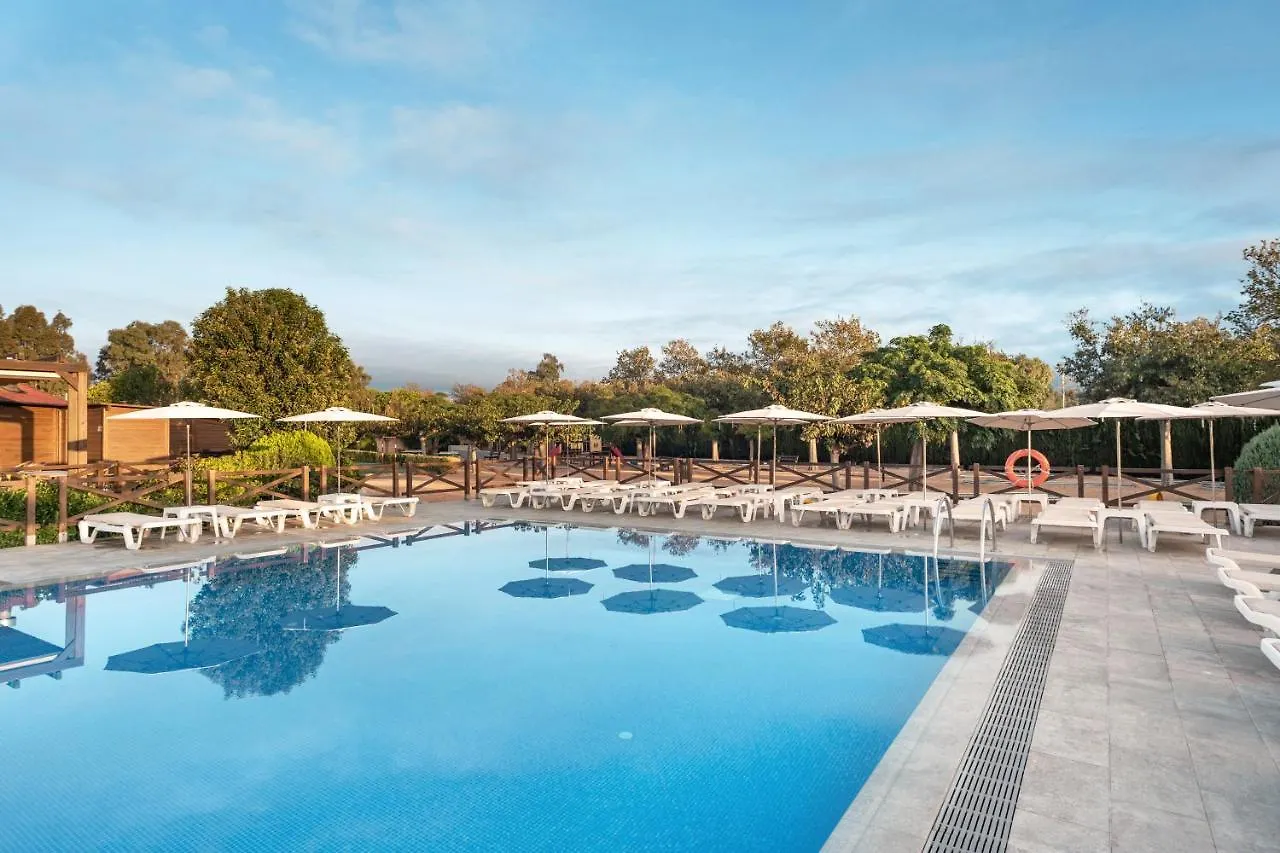 Hotel Mediterraneo Rosas 3*,