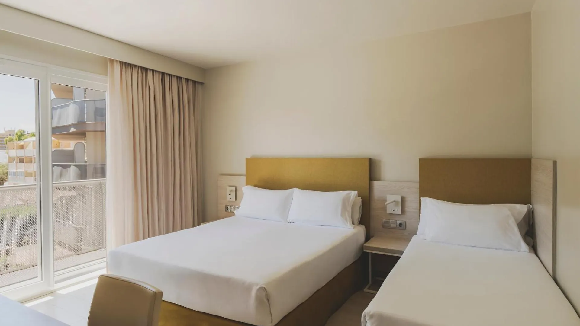Hotel Mediterraneo Rosas